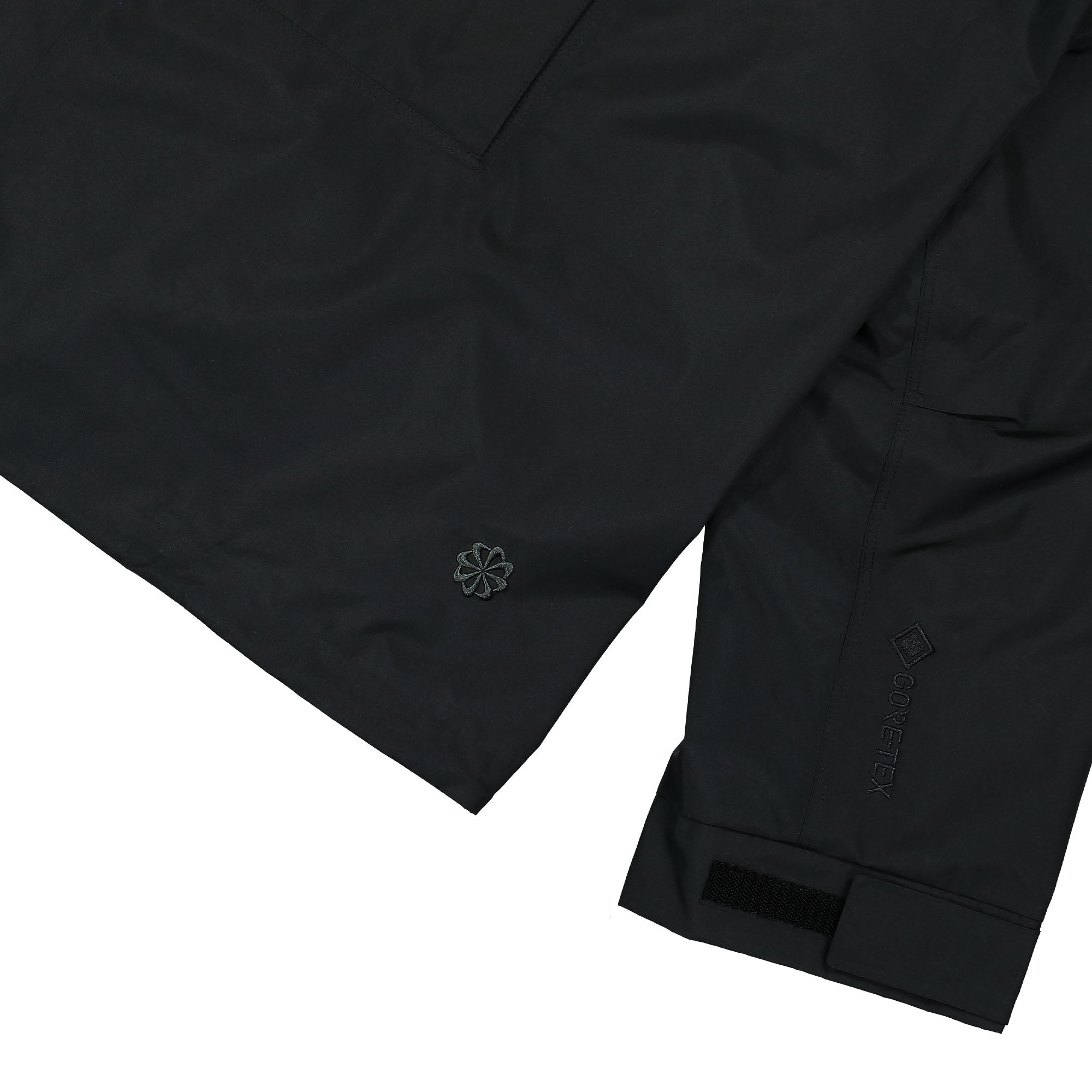 Nike<br>Storm-FIT ADV Tech Pack GORE-TEX Hoodie Jacket
