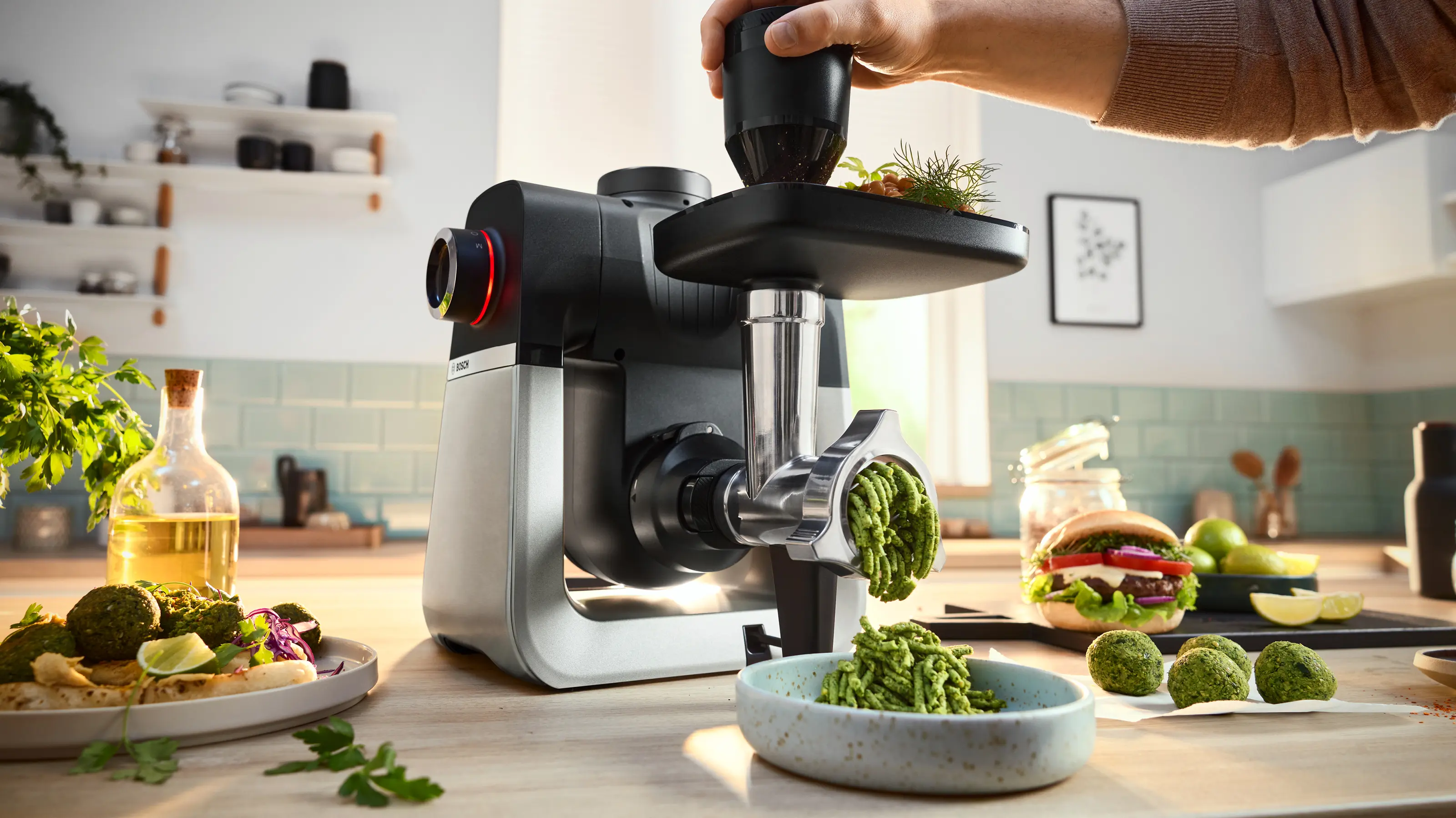Serie 6 Keukenmachine met weegschaal en timer 1600 W Zwart, RVS