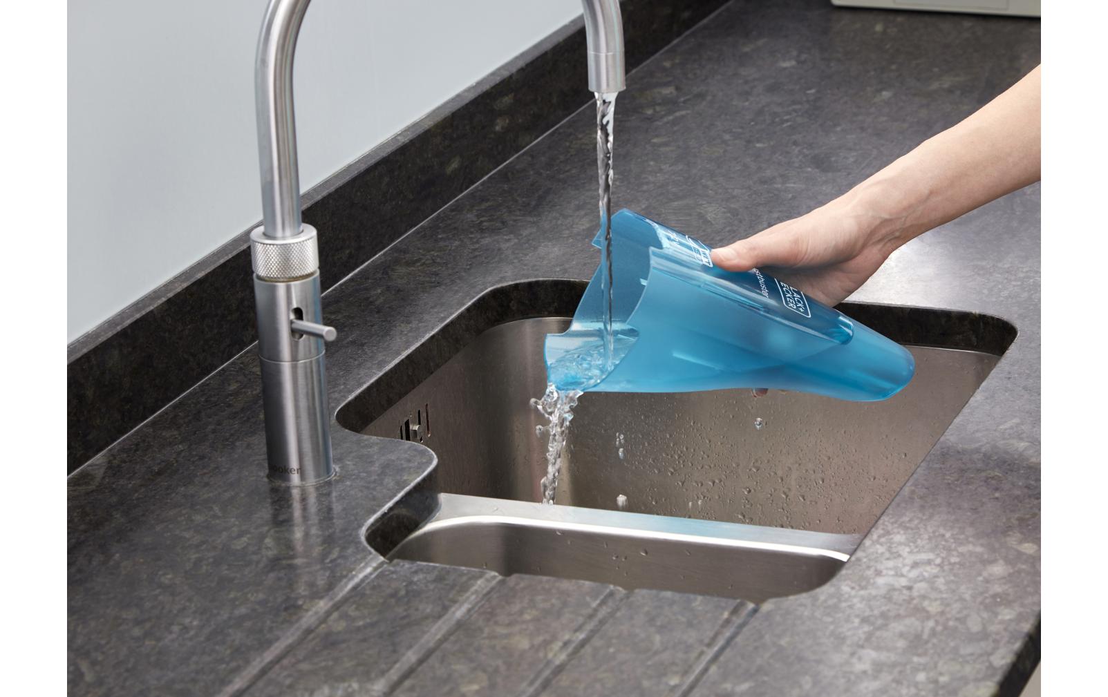 Akku-Handsauger Wet+Dry Dustbuster Blau/WeissAkku-Handstaubsauger