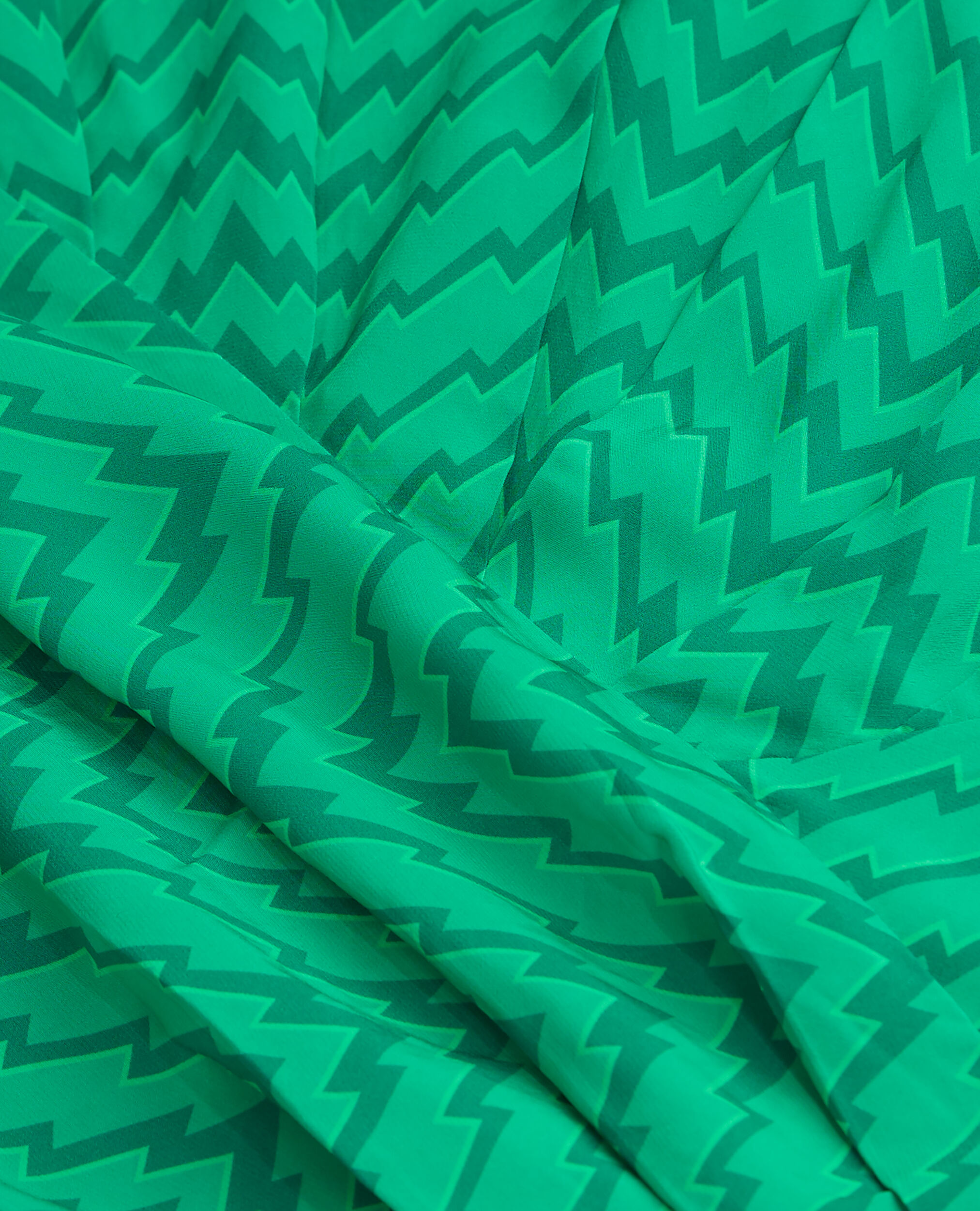 Robe courte imprimée zigzag verte