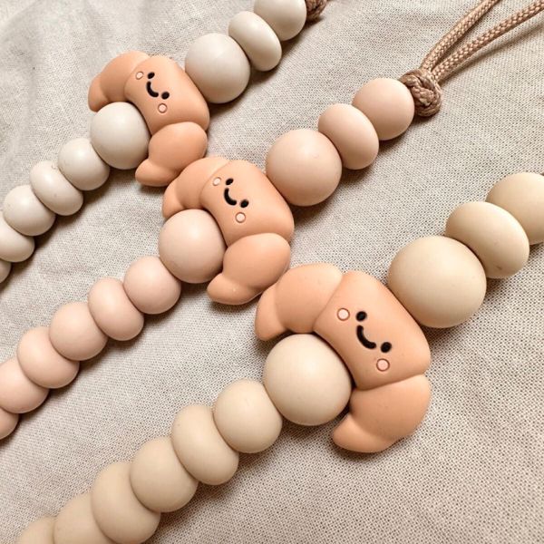 Chewies & More Speenkoord Croissant - Beige