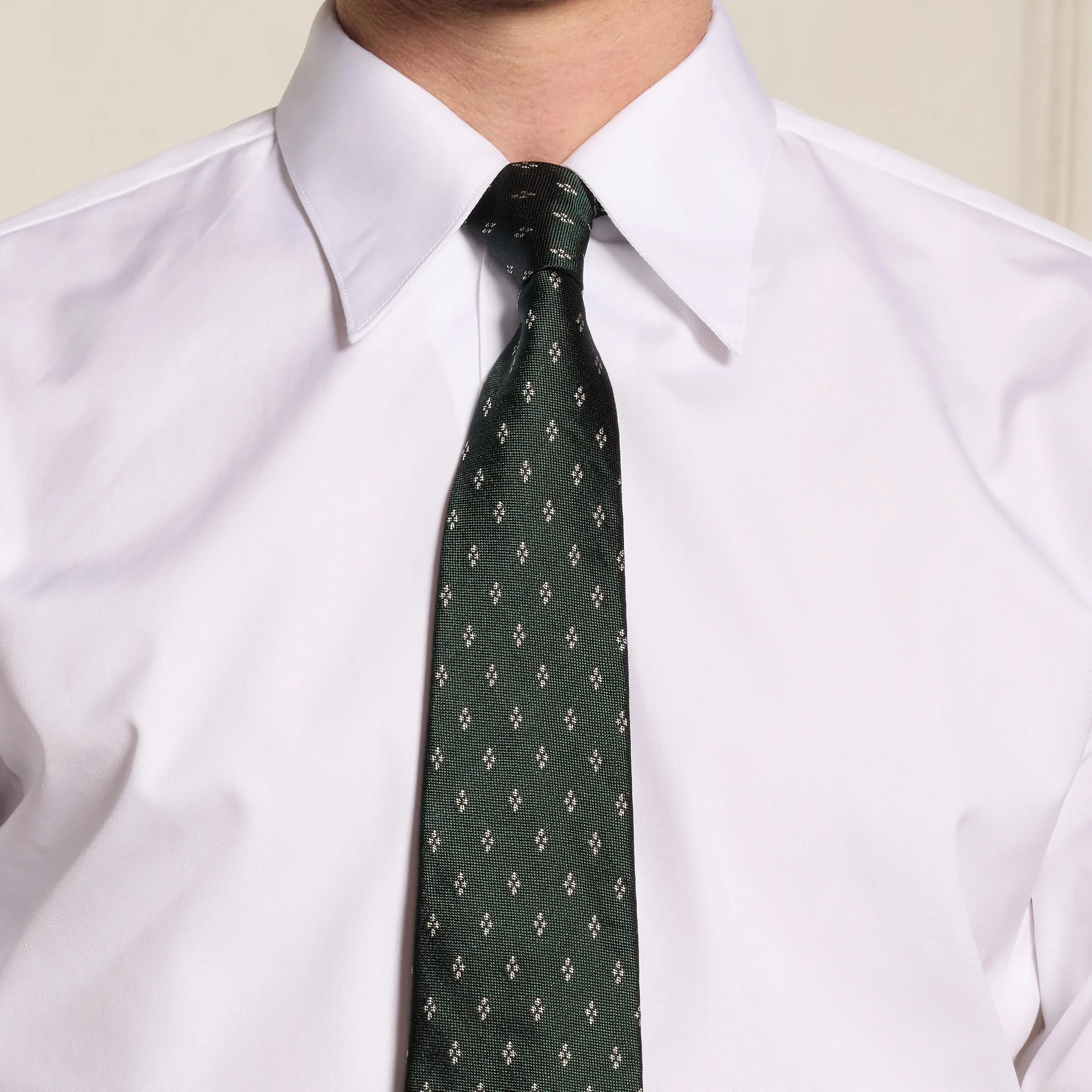 Green patterned tie