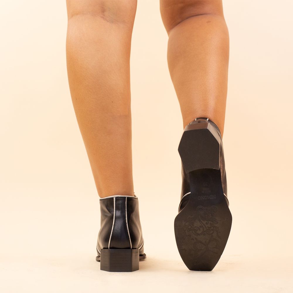 Nemonic 2225 retro shoes black