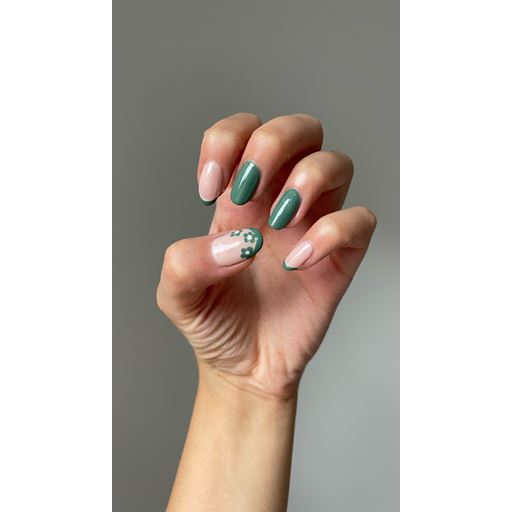 Nailberry L’Oxygéné Nail Polish, Mint