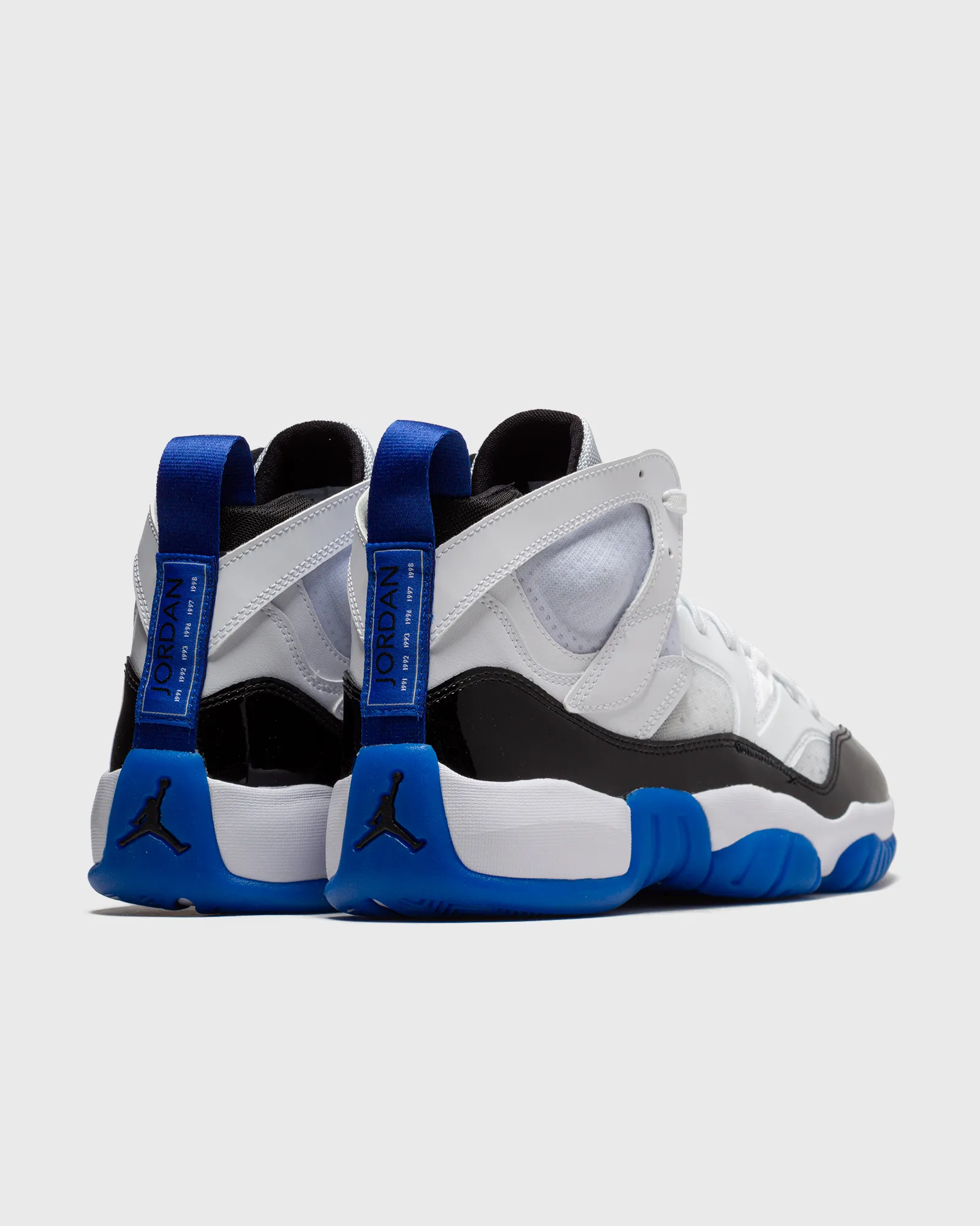 Jordan JUMPMAN TWO TREY