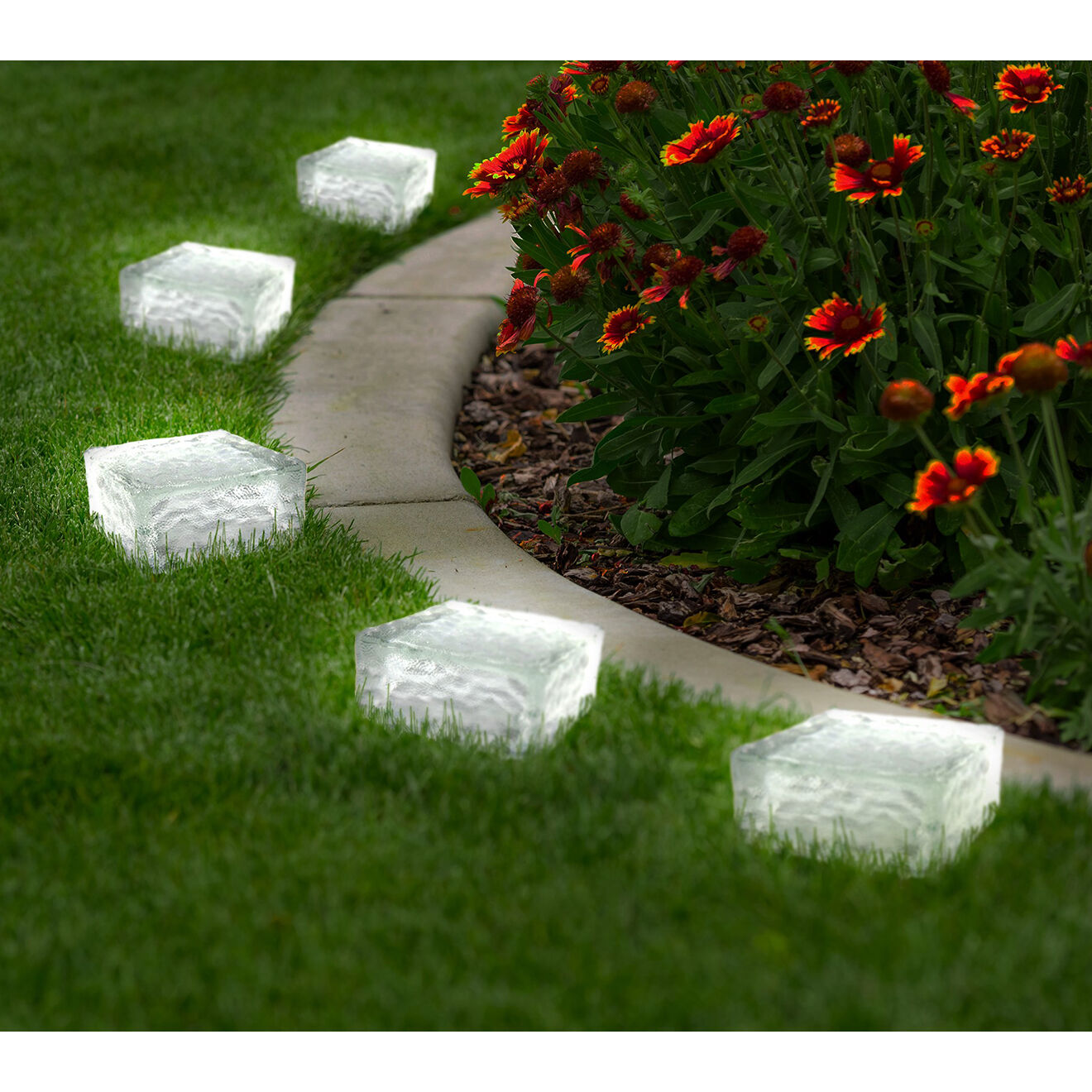 Pratik Garden 4 Pavés solaires LED Lumdo transparents - 10x10x5 cm