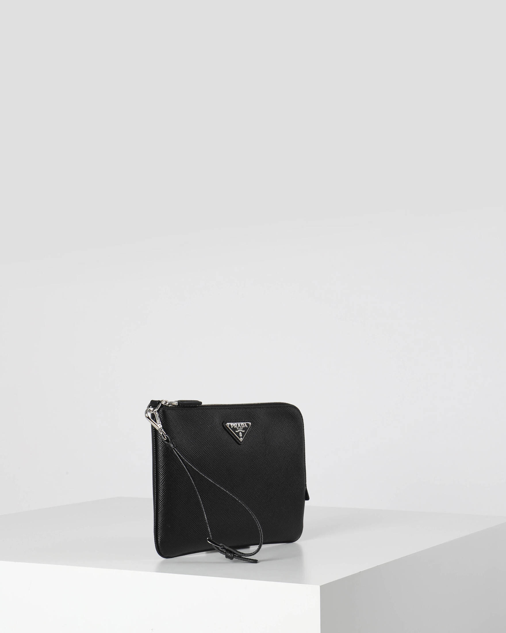 Prada| Kleine Pouch aus Saffiano-Leder