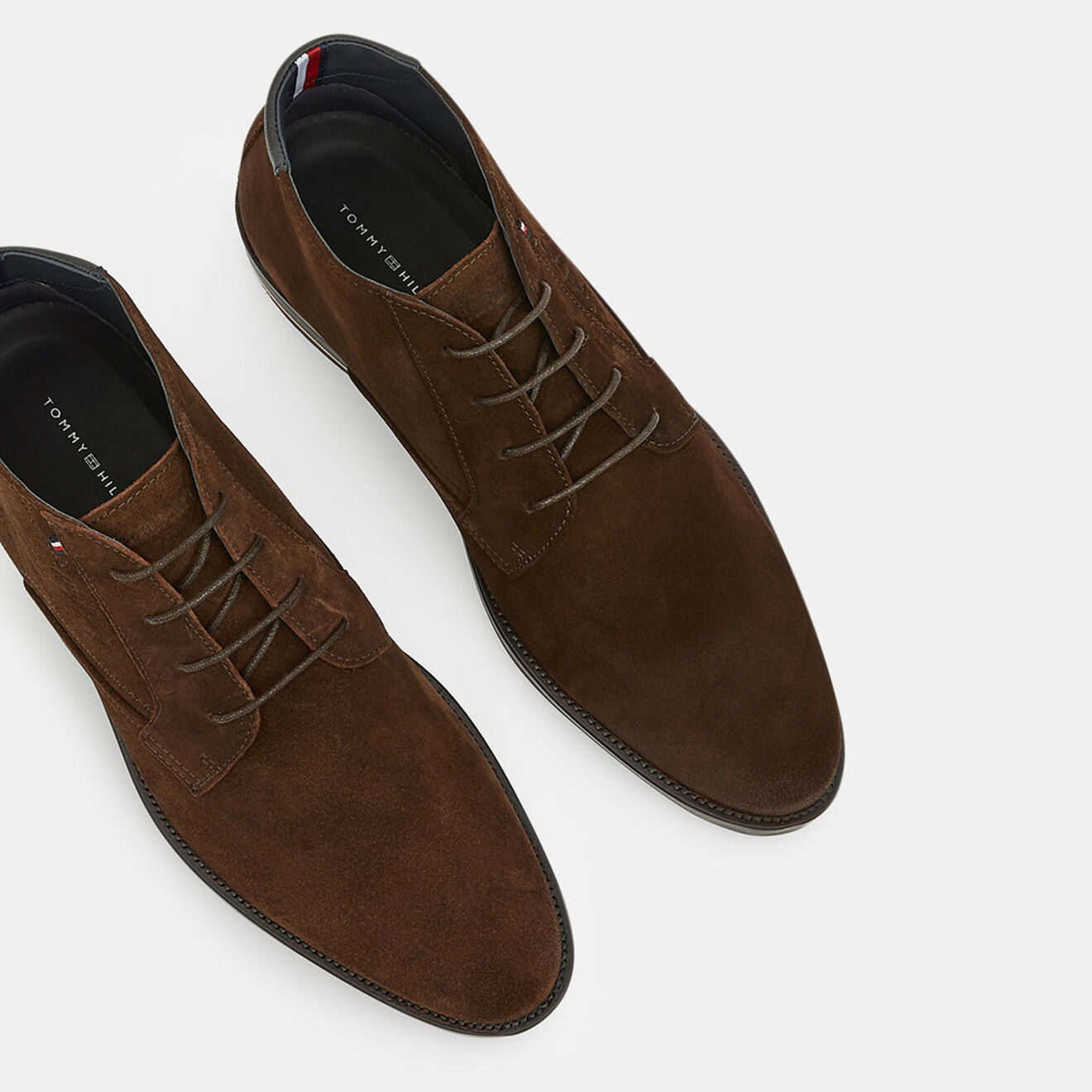 Tommy Hilfiger Desert boots en Velours de Cuir Signature marron