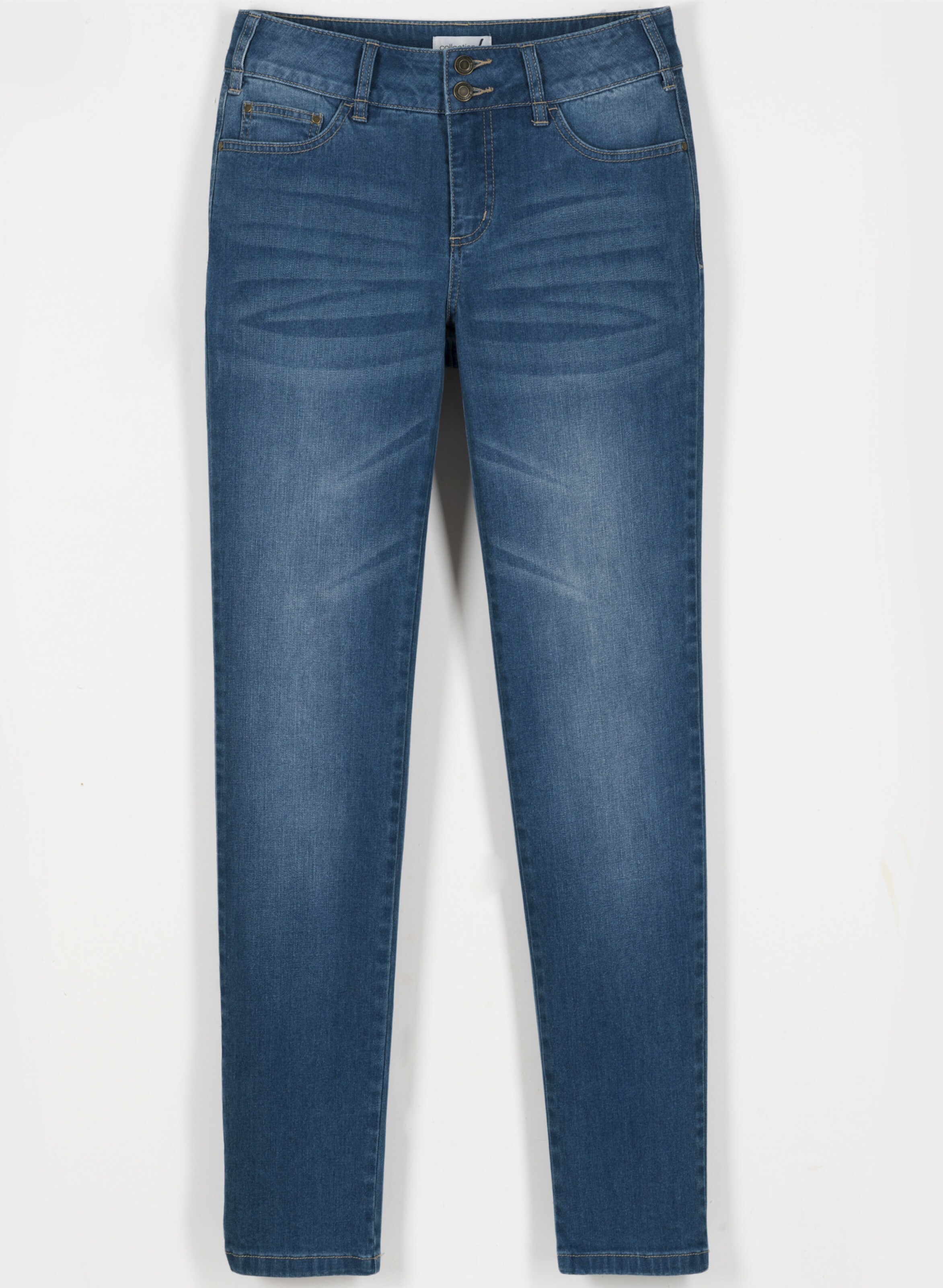 Jeans in blue-stone-washed