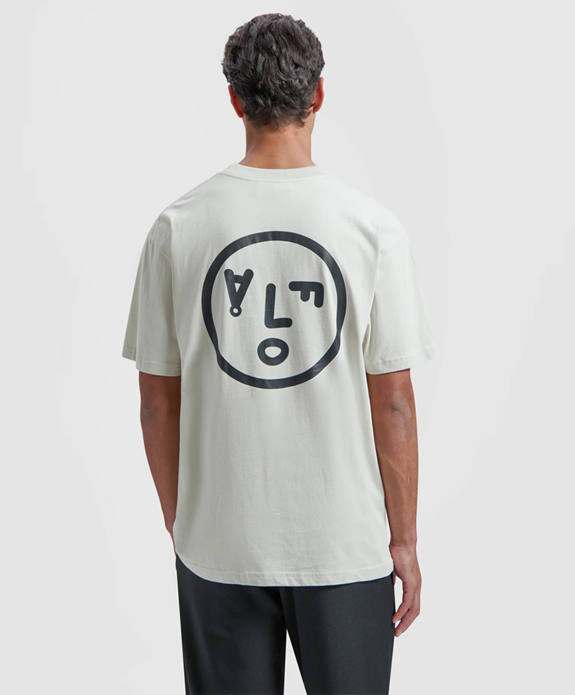 Olaf T-shirt beige