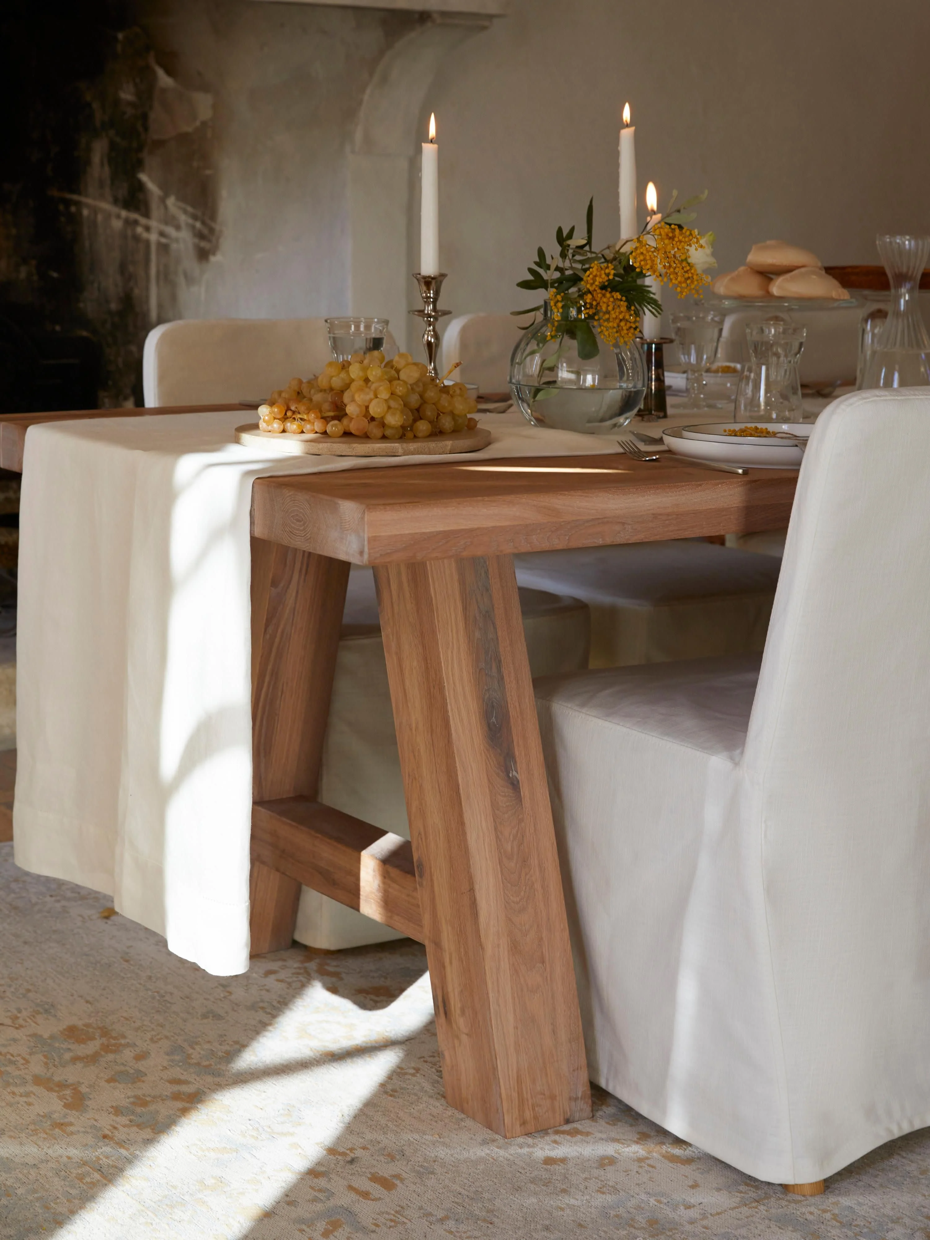 Eettafel Ashton van eikenhout, in verschillende formaten
