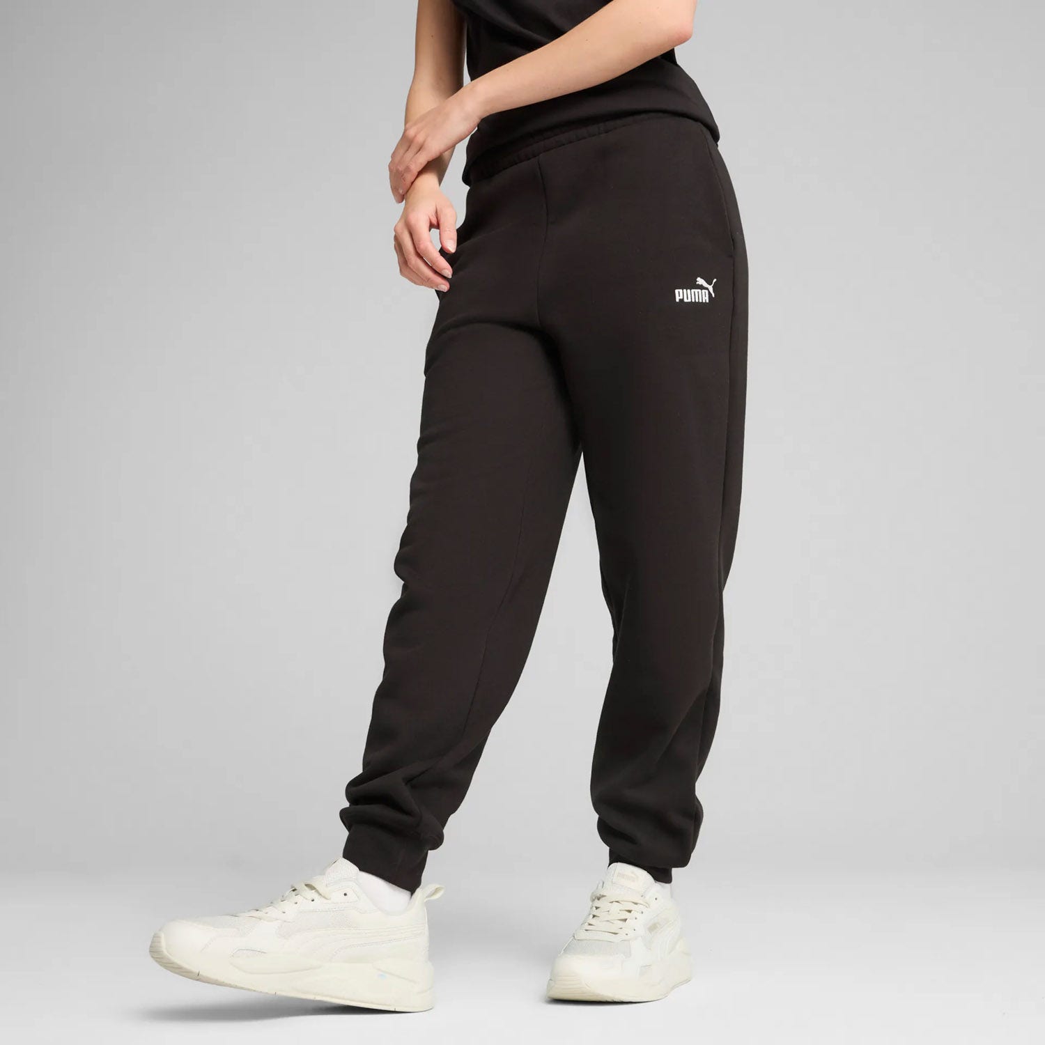 PUMA  Essential Small No. 1 Logo Comfort High-Waist Sweatpants Dames