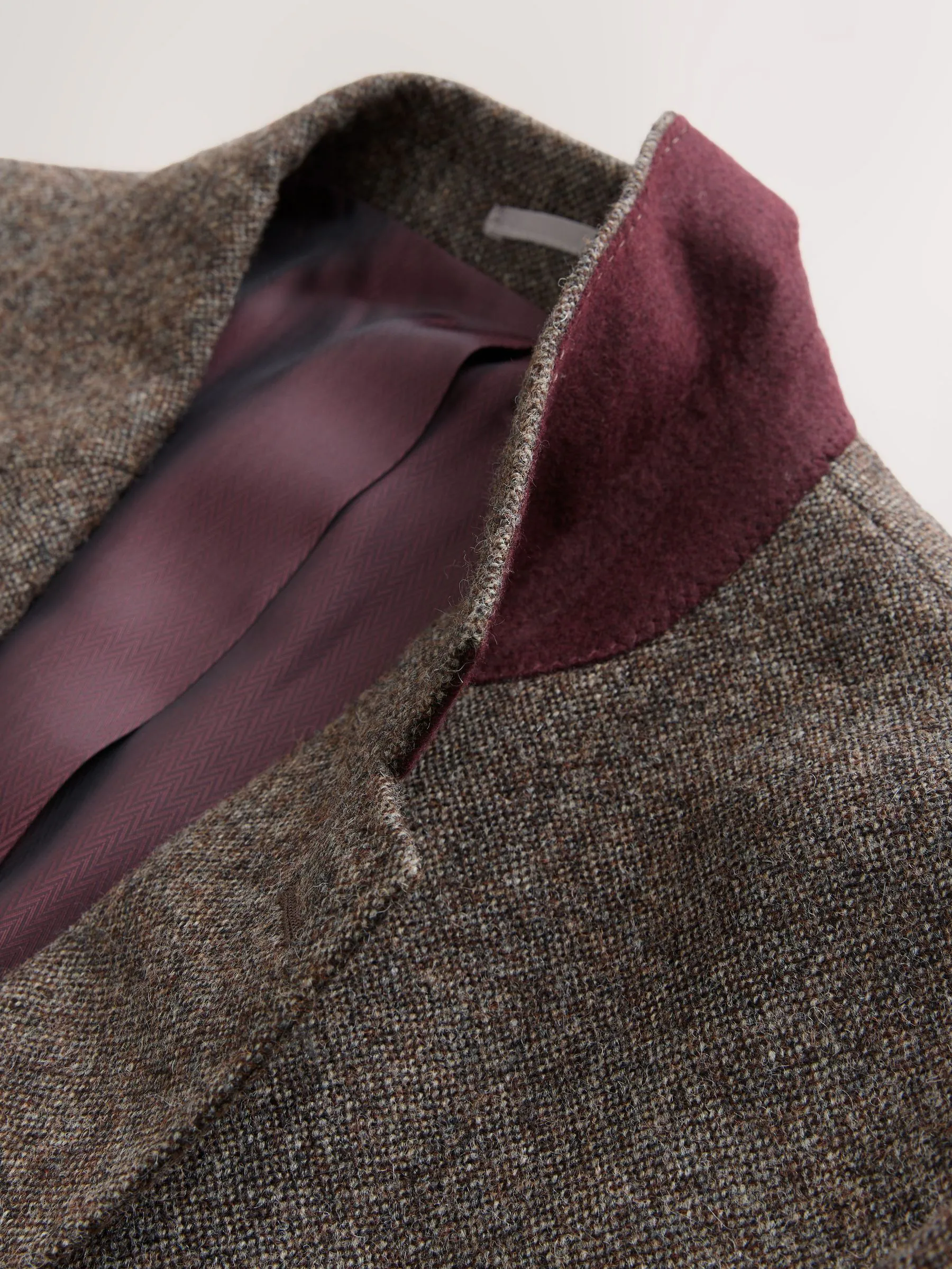 Bruin - Tailored Fit Signature Abraham Moon 100% British Wool Donegal Suit Jacket