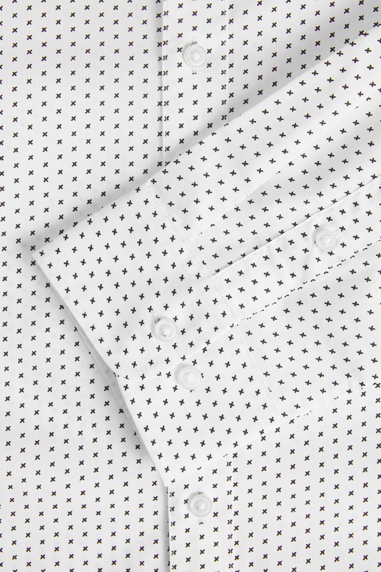 Camisa slim fit com microestampa