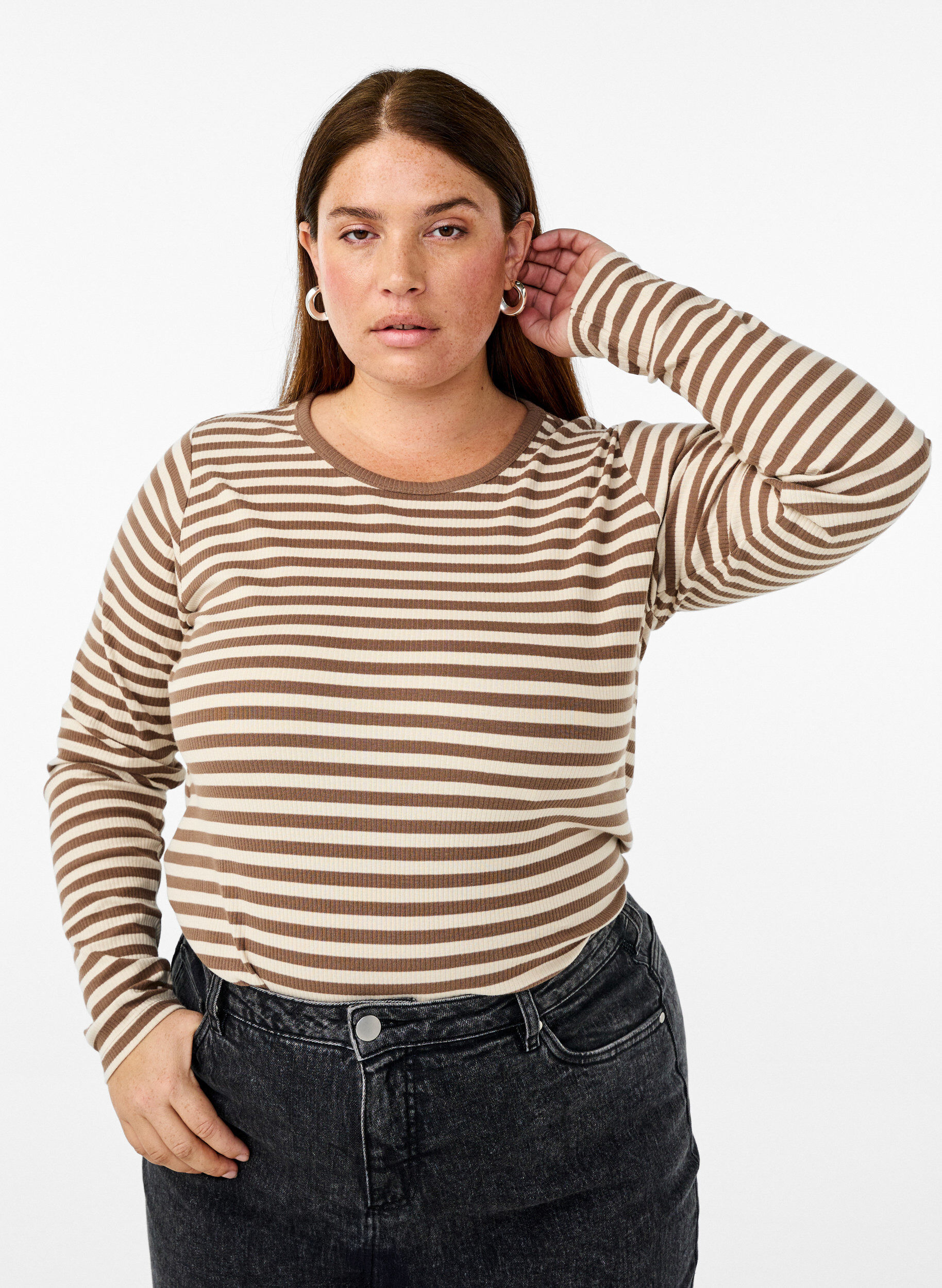 Stribet bluse med lange ærmer