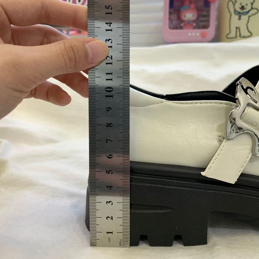 DURAC - Kunstleren Mary Jane Platform Schoenen met Vlindergesp