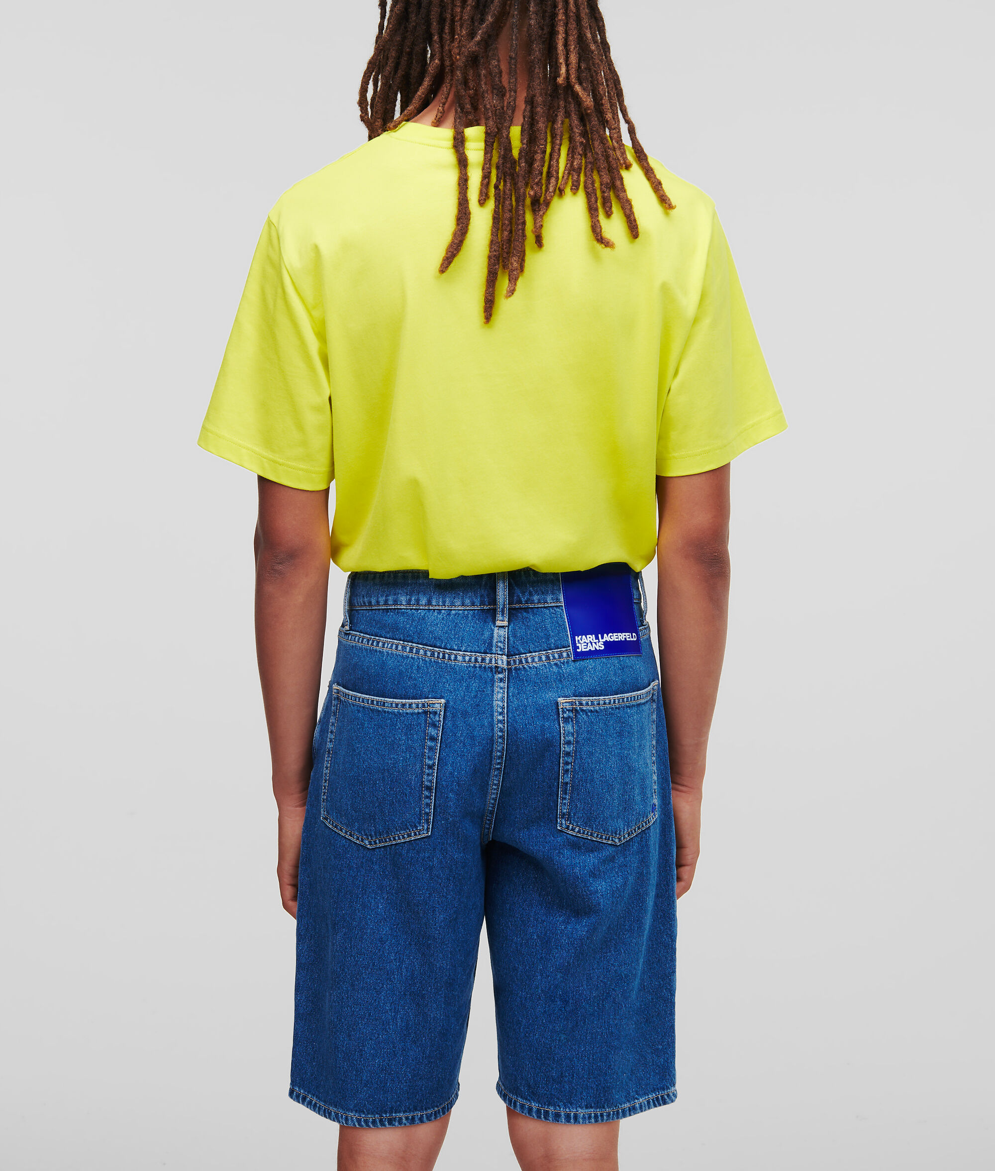 SHORT EN JEAN DÉCONTRACTÉ KLJ