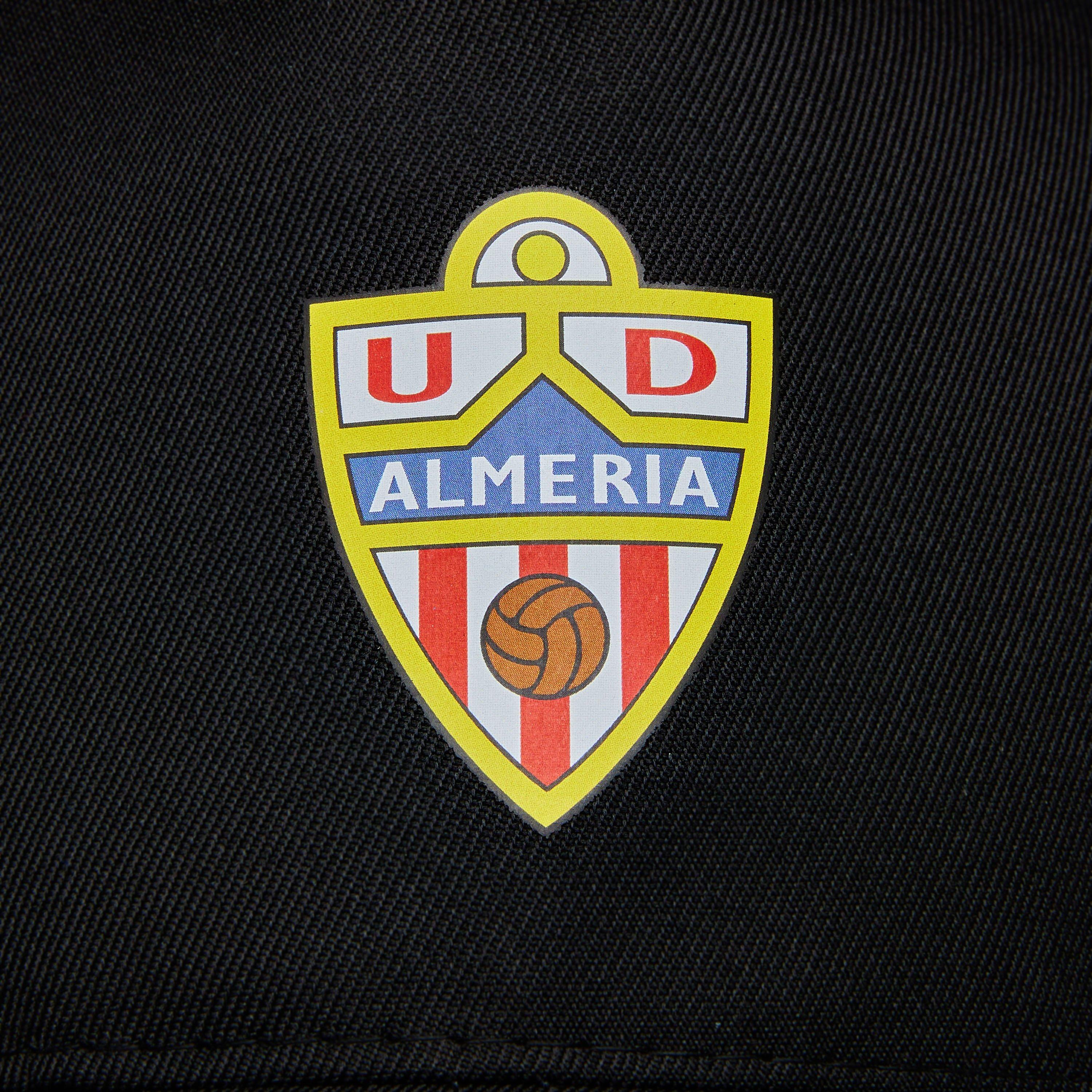 Castore Almeria Cap 99