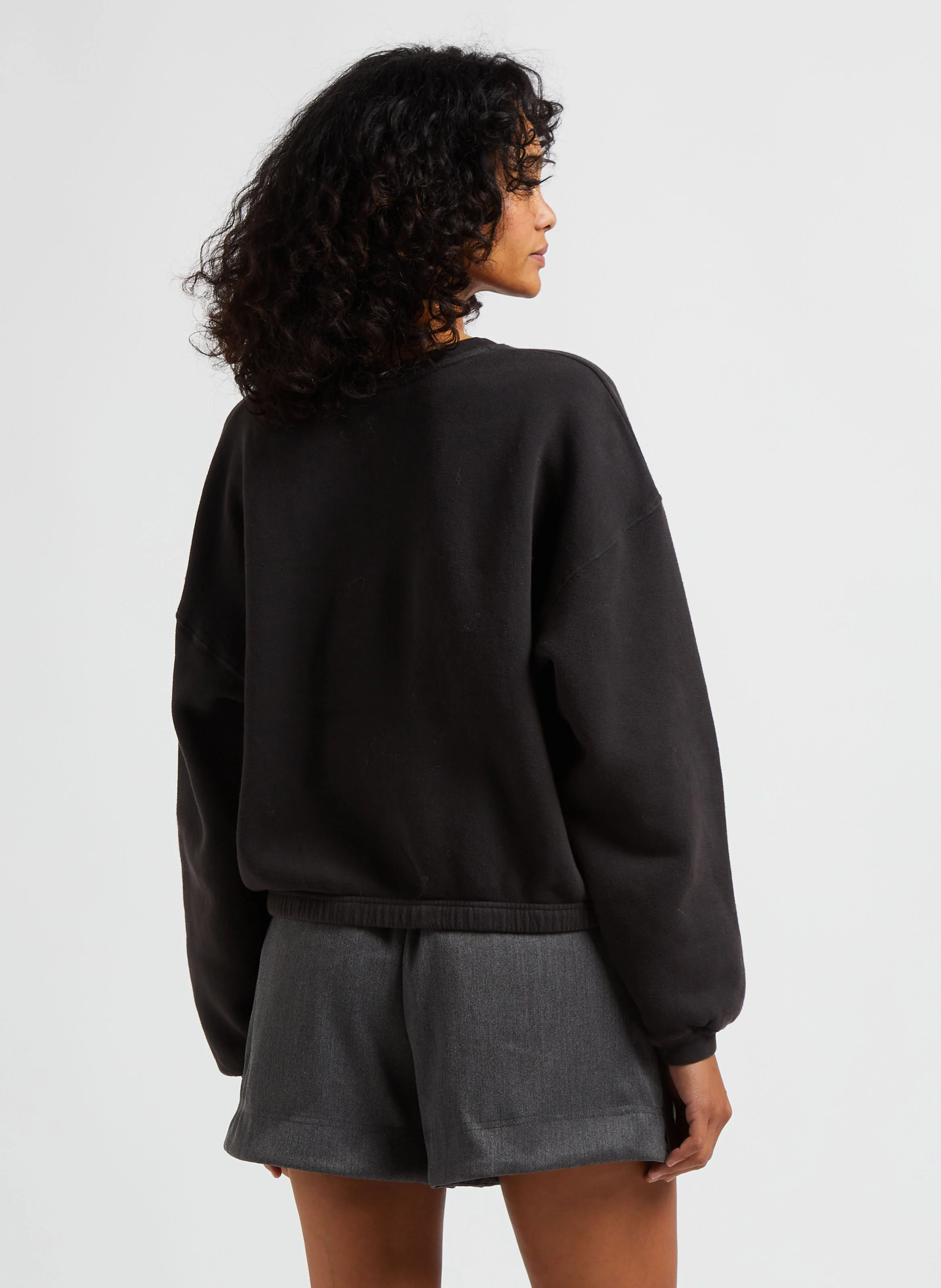 IZUBIRD - Sweat court col rond en coton mélangé| Noir