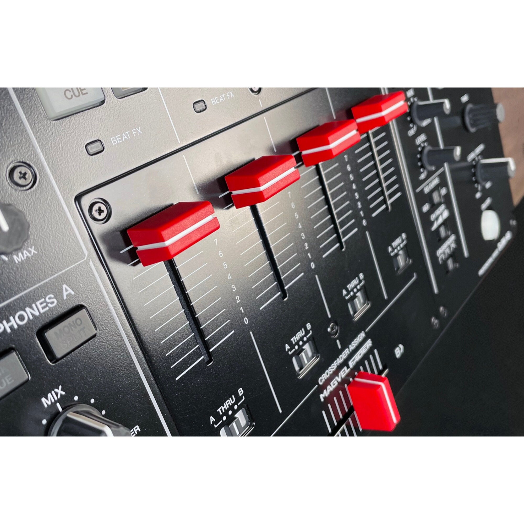 DJ TechTools Chroma Pack Pro Red set