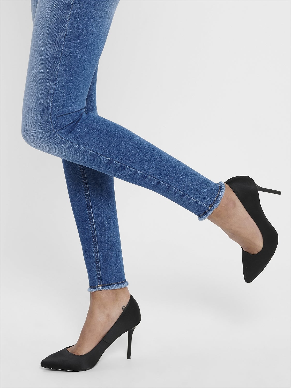 ONLBLUSH Mittlere Taille Skinny Fit Jeans Medium Blue Denim