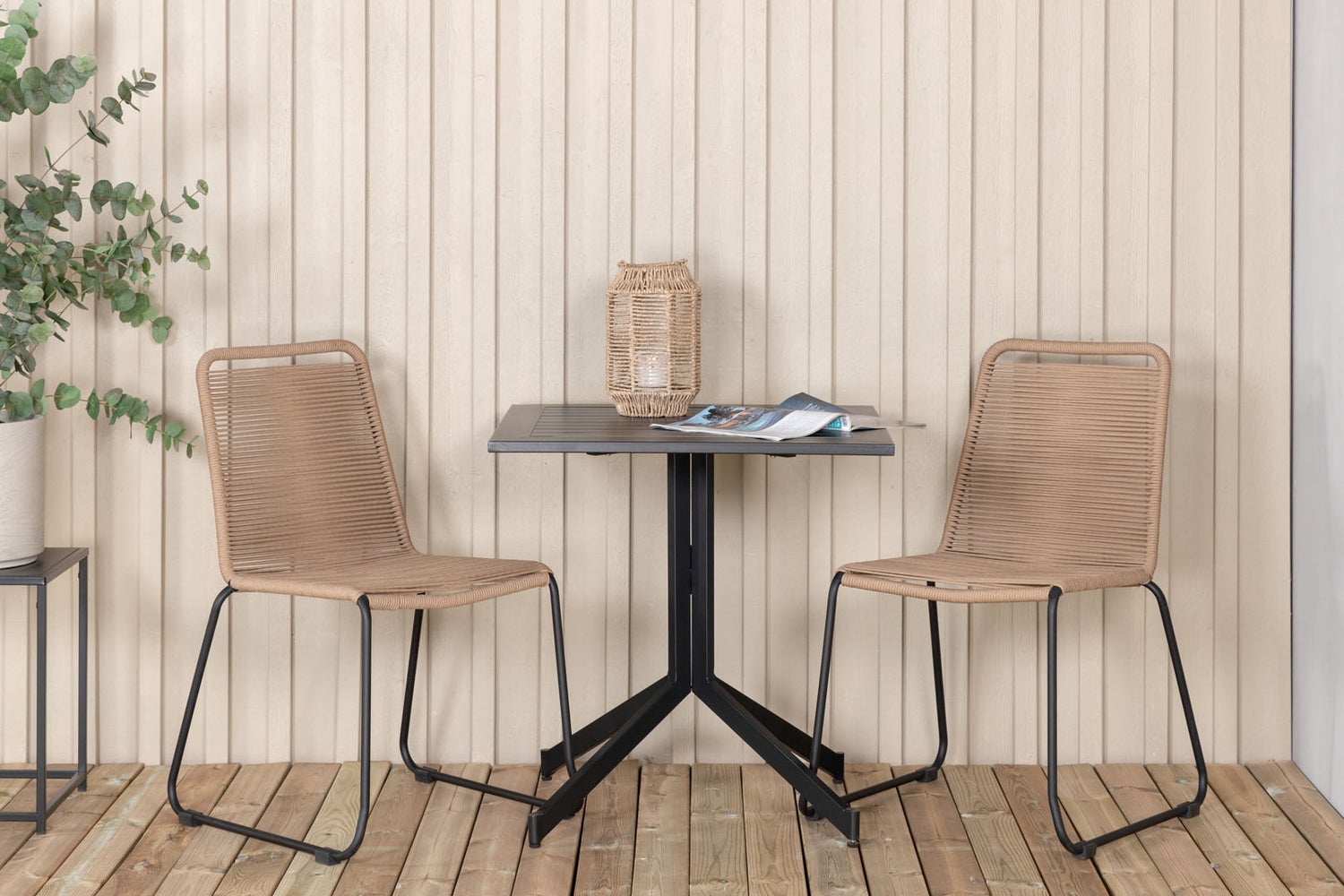 Tuinset Way, tafel 70x70cm en 2 stoelen, stabelL Lindos zwart. 70 x 70 x 72 cm