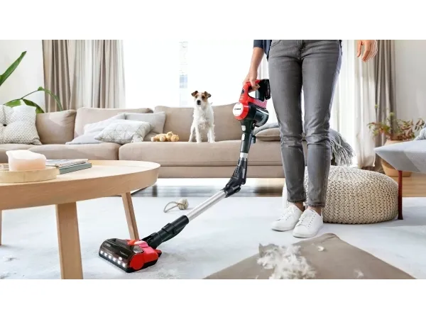 Bosch Unlimited 7 BCS711PET ProAnimal - Støvsuger - pind/håndholdt (2-i-1) - uden pose - ledningsfri - rød - 1 batteri