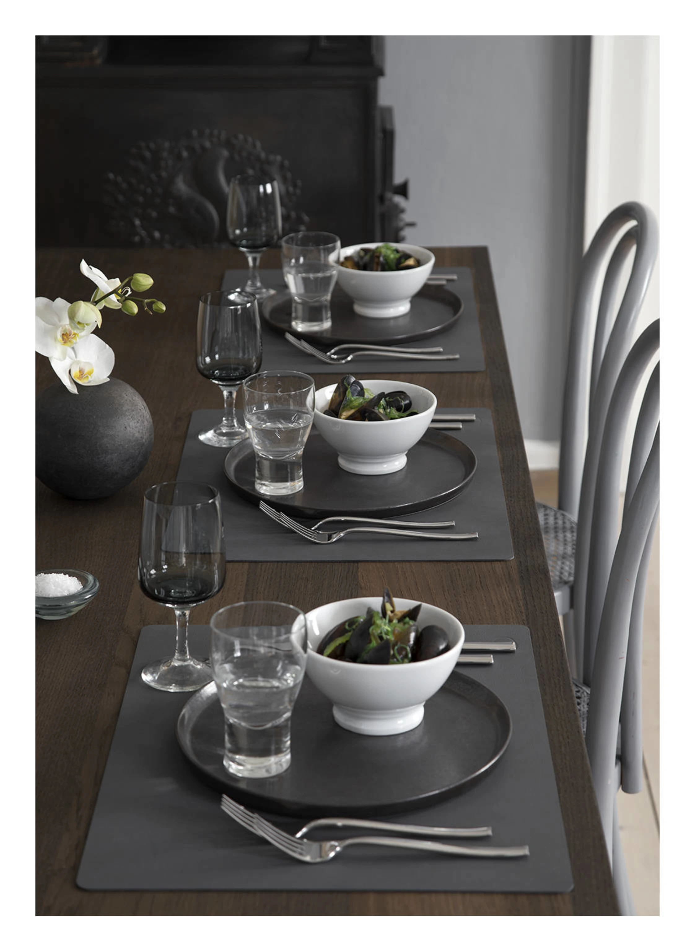 LINDDNA Tischset SQUARE L aus Leder