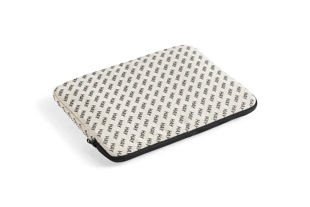 HAY  Logo computer sleeve - sort