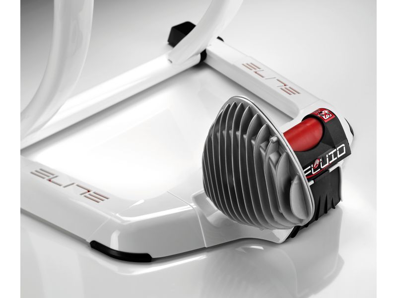 Elite Rollentrainer Qubo Fluid Öl 540 W Für Indoor-Training