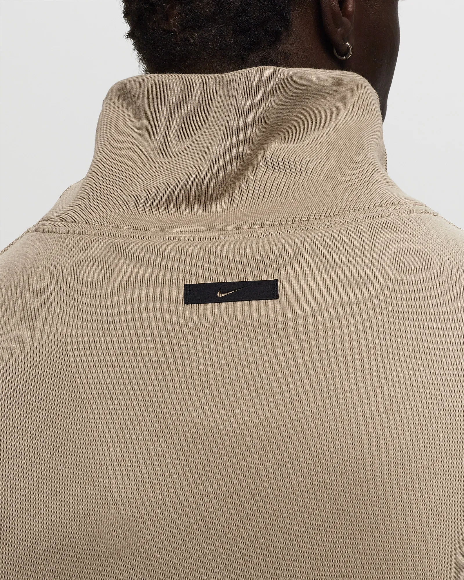 Moletom Nike Tech Fleece Reimagined Oversized com Gola Alta