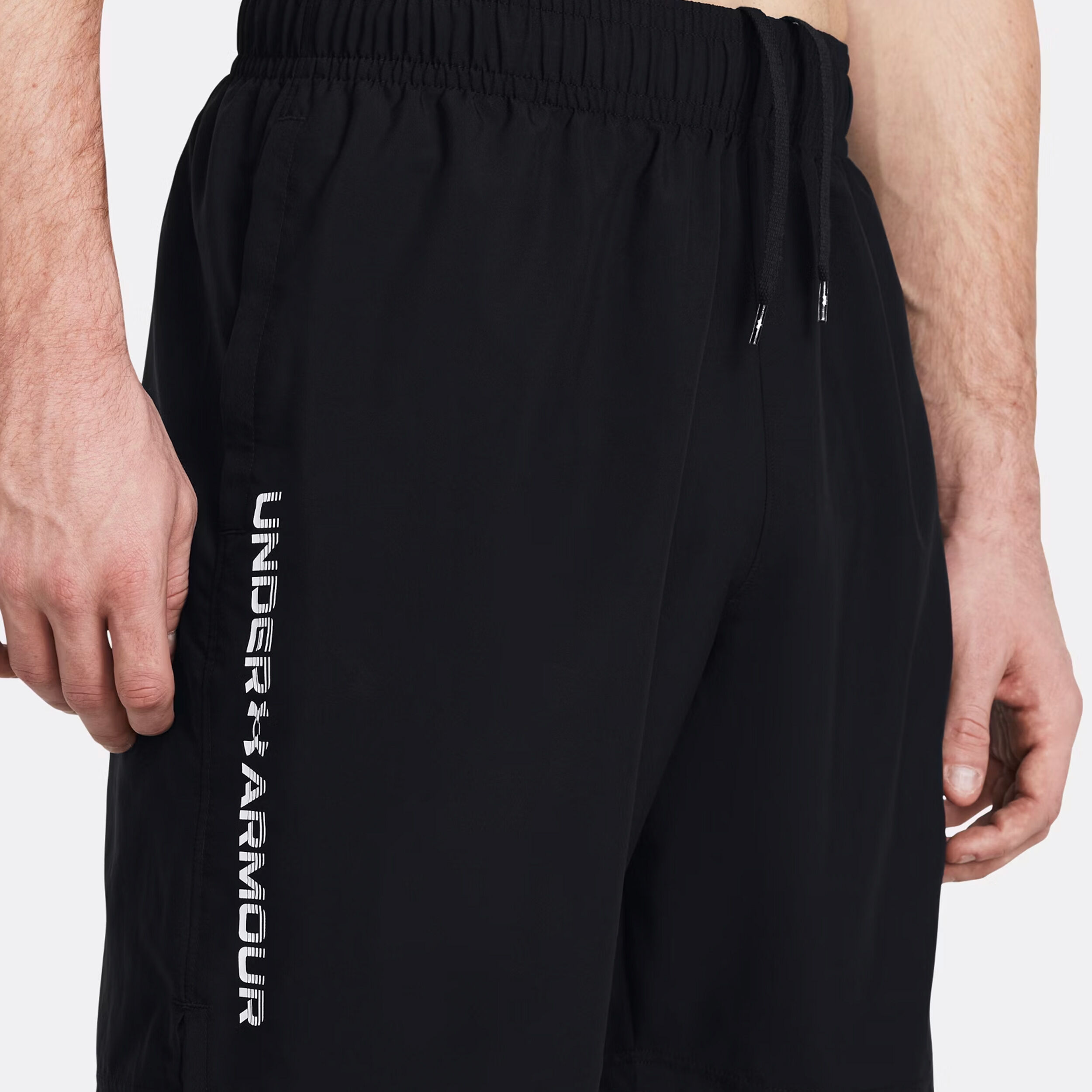 Under Armour Tech Woven Shorts Hommes - Noir