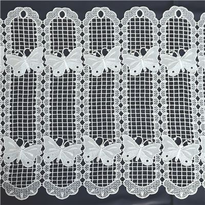 Brise-bise macramé papillons
