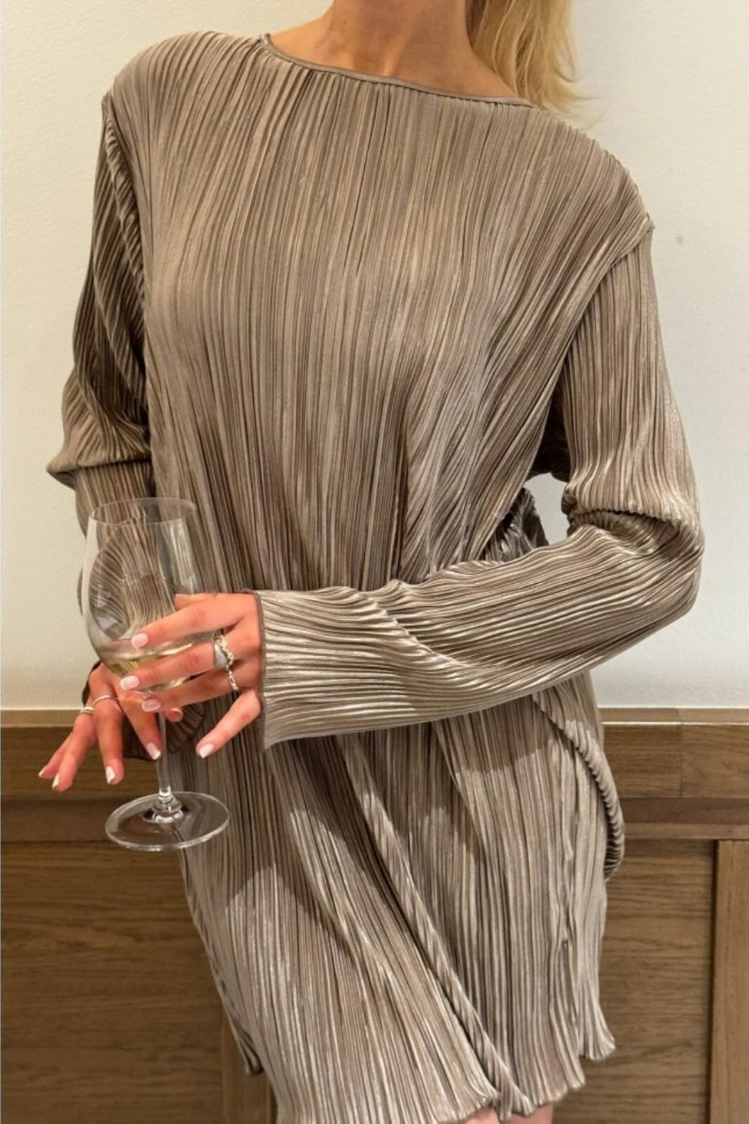 BYIC Kellyic Plissé Dress lb light brown