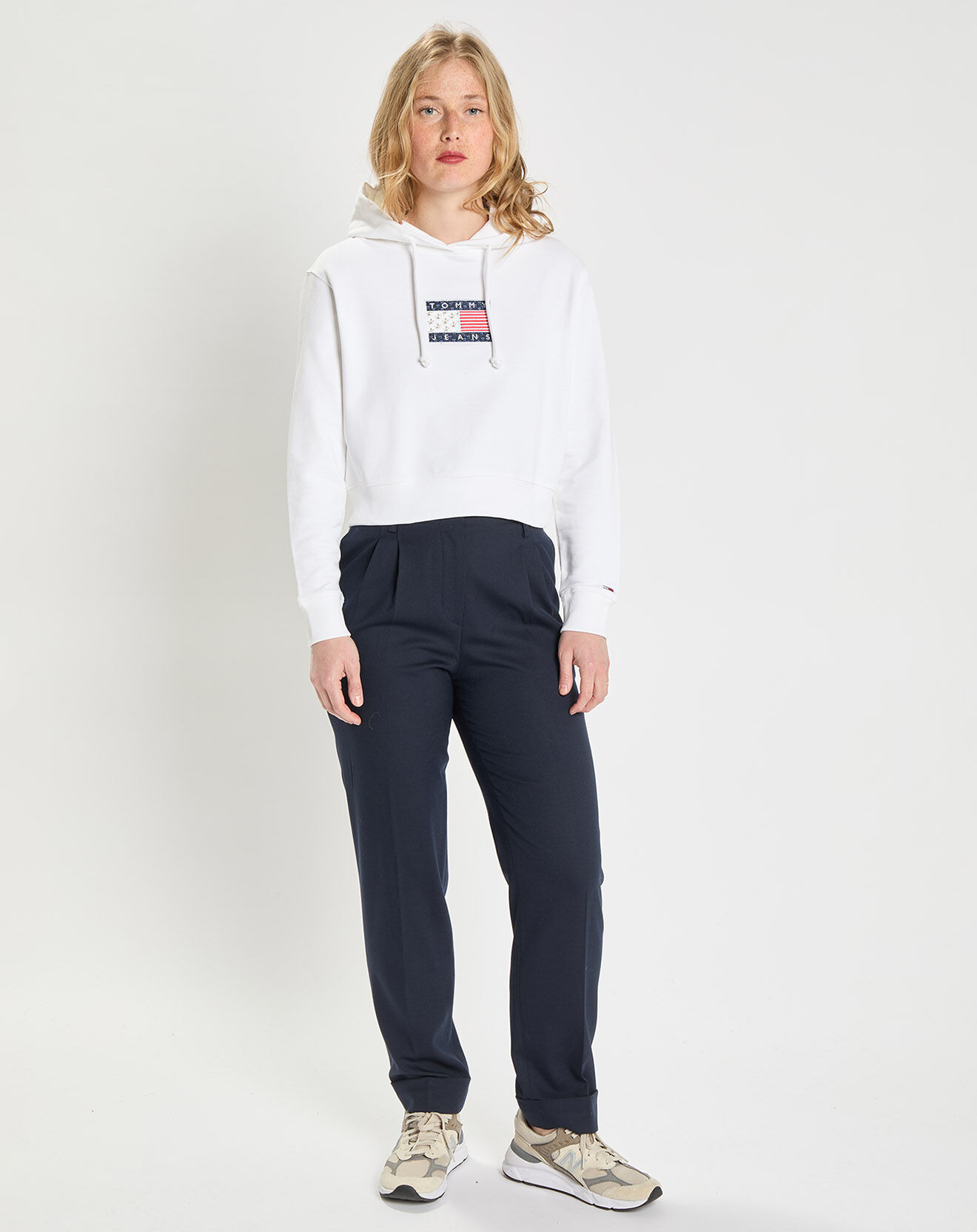 Tommy Jeans Sweat à capuche Crop Flag blanc