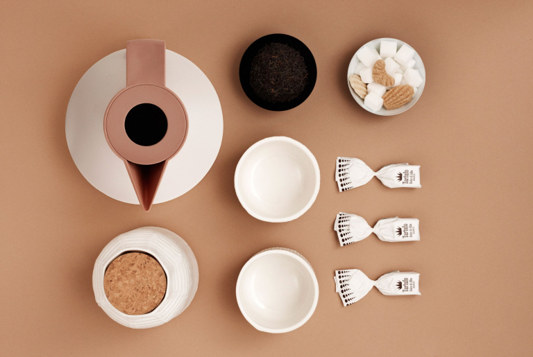 Normann Copenhagen Geo Vacuum thermoskan grijs/zilver