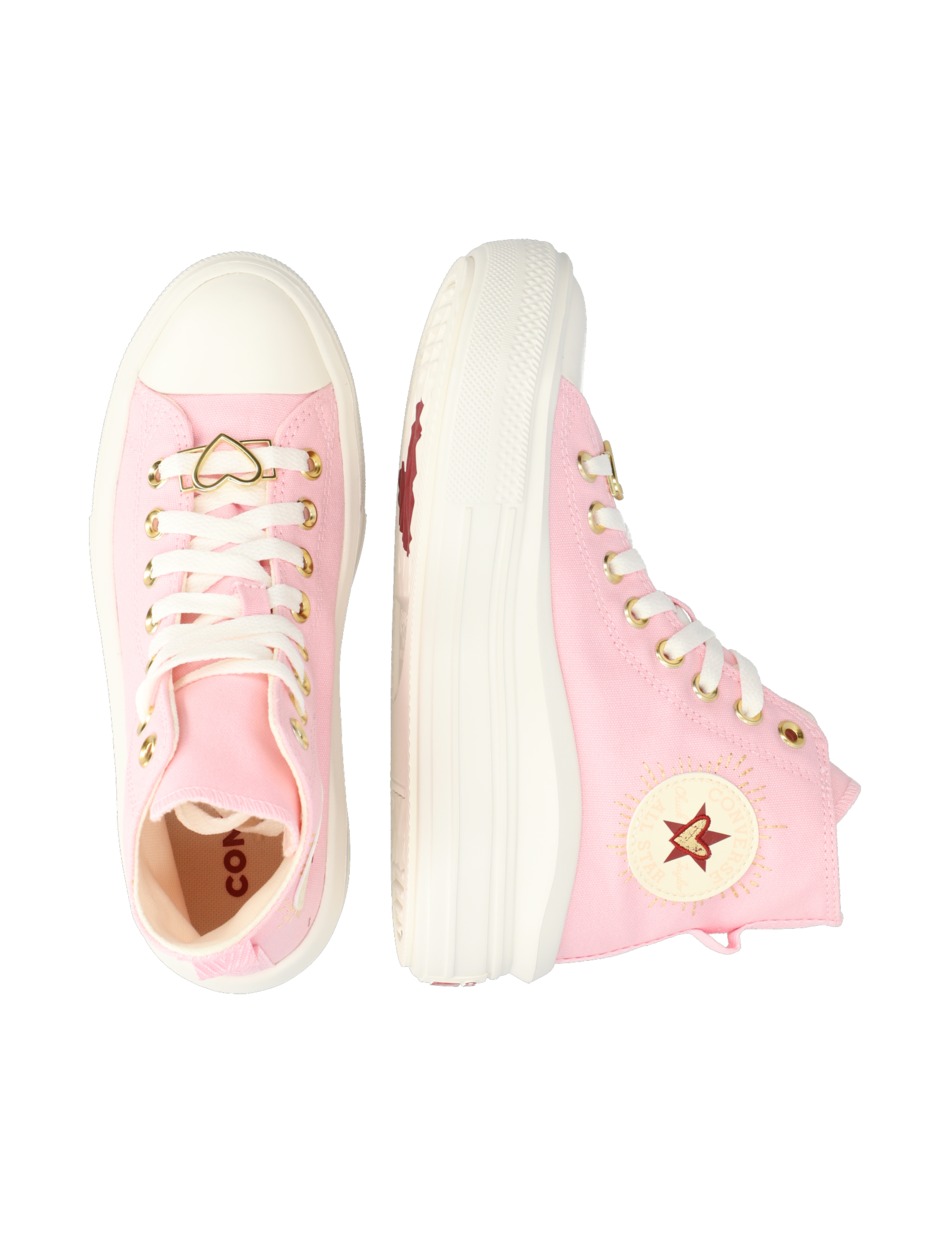 CHUCK TAYLOR ALL STAR MOVE