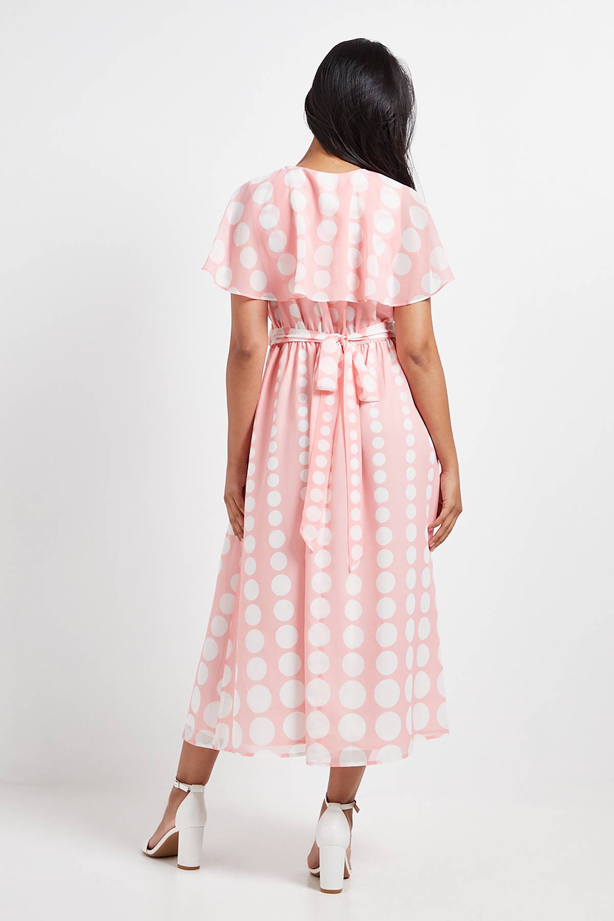 Wallis Robe Midi Petite en Mousseline à Pois avec Manches Cape et Bordure