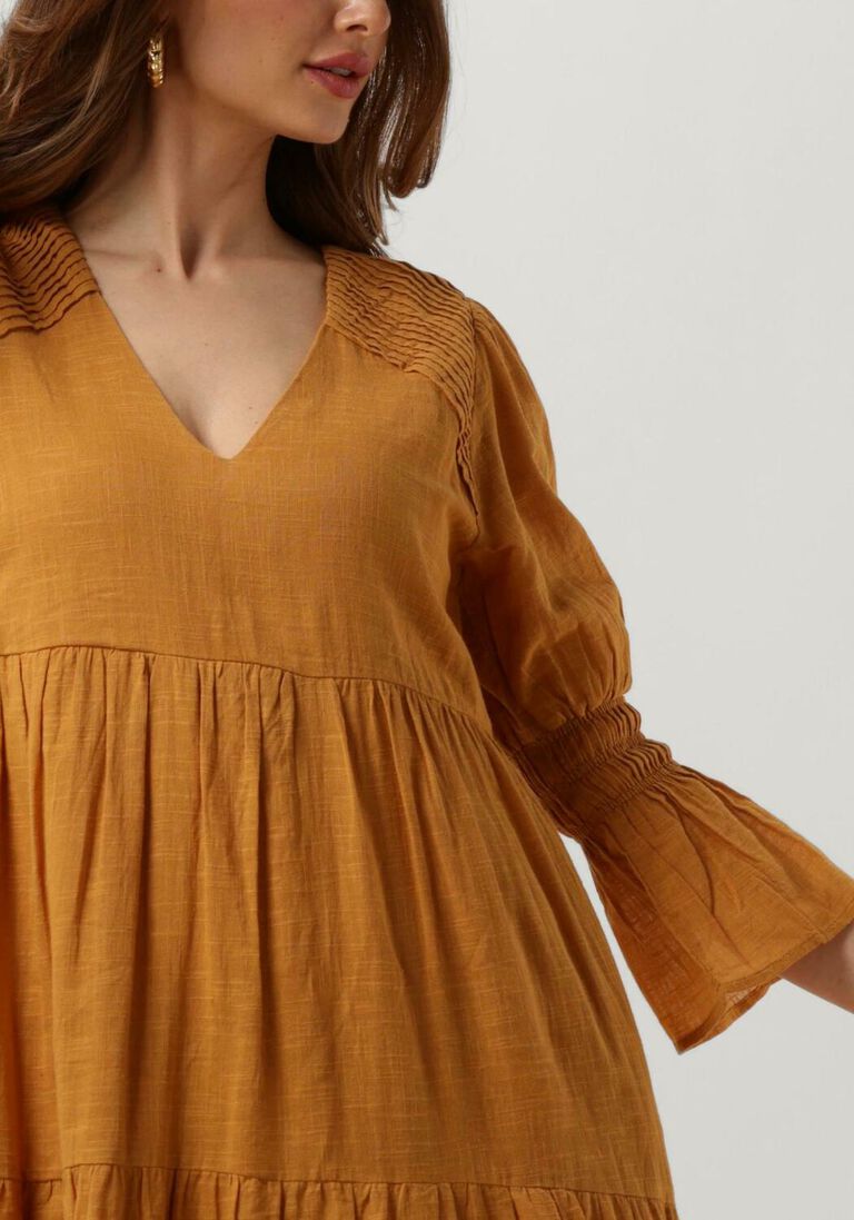 RUBY TUESDAY camel ruby tuesday midi jurk imala dress