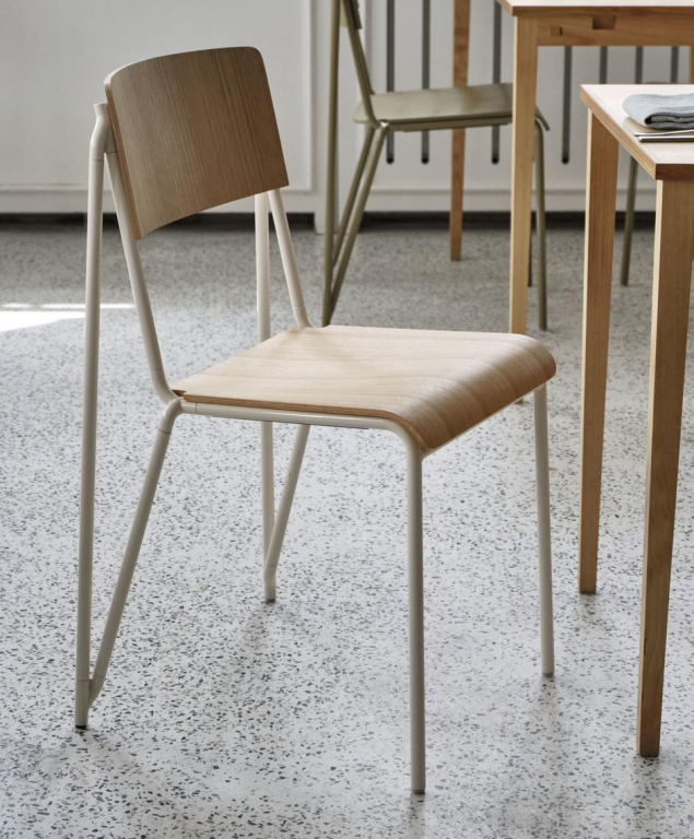 Hay Petit Standard stoel clay