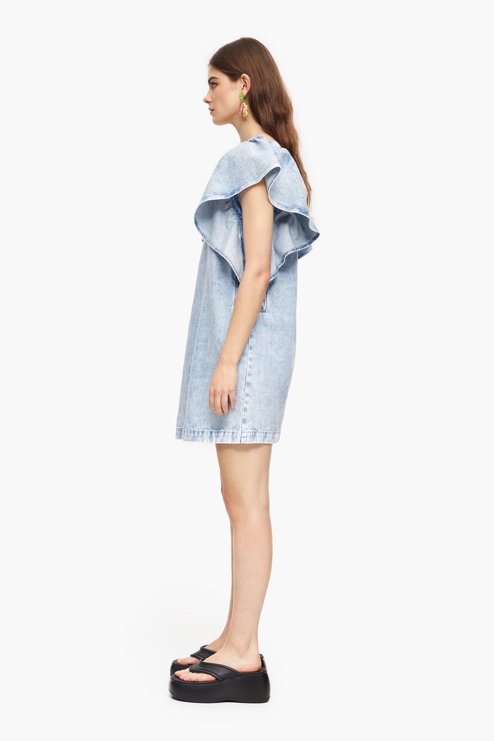Vestido curto jeans azul claro