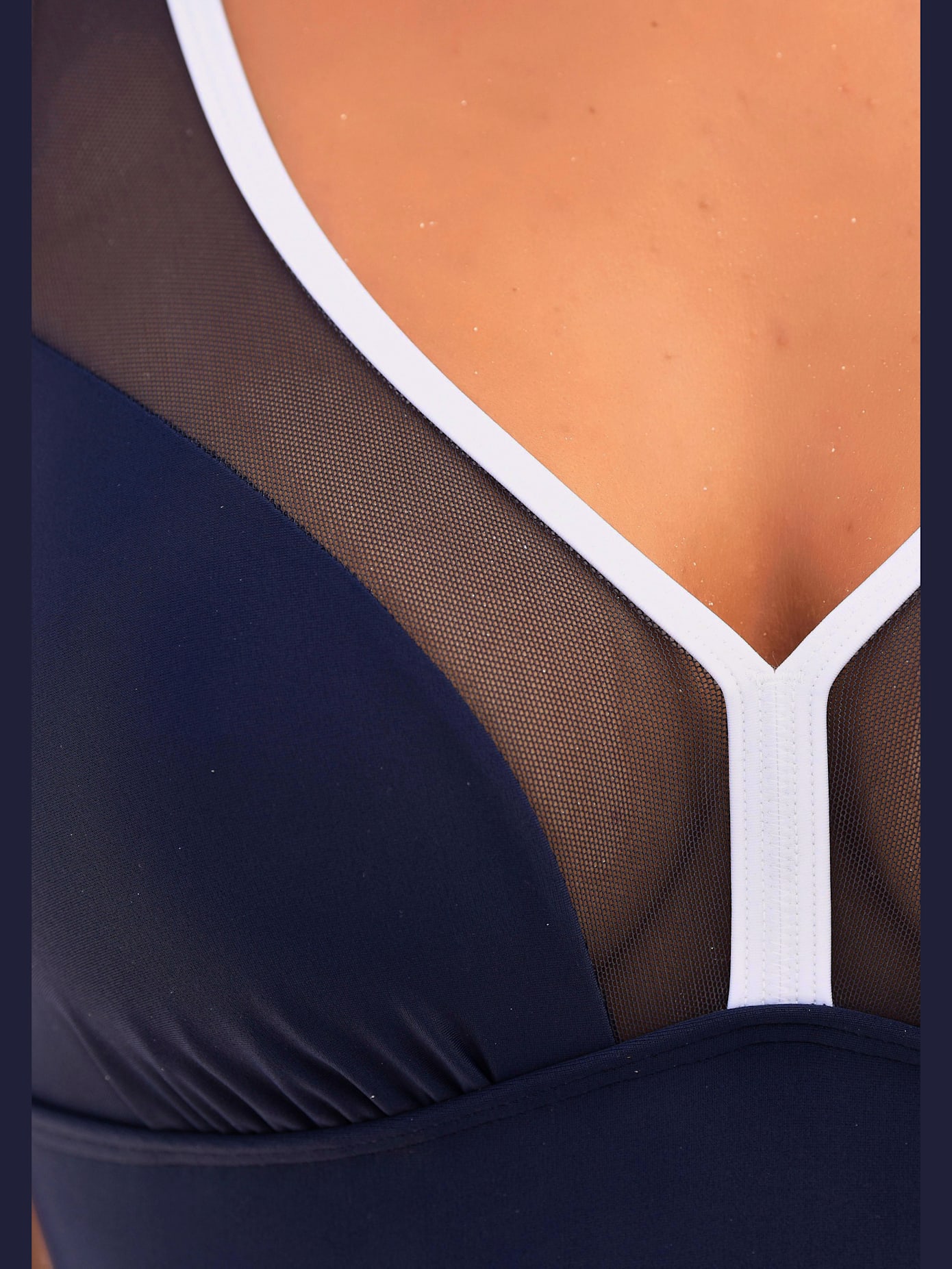 Maillot de bain empiècement maille sur les bonnets