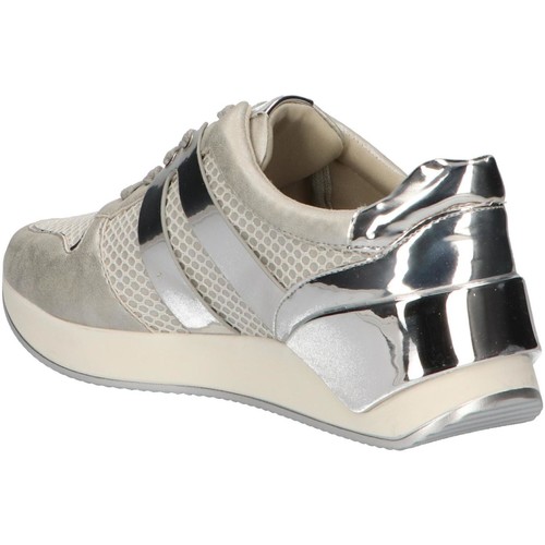 Maria Mare - 66988 Plata
