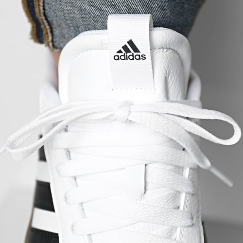 Baskets VL Court 3.0 ID8797 Footwear White Core Black Grey One