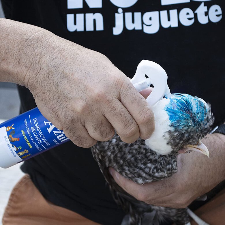 Spray azul Finca Casarejo, aroma natural, para feridas em animais.