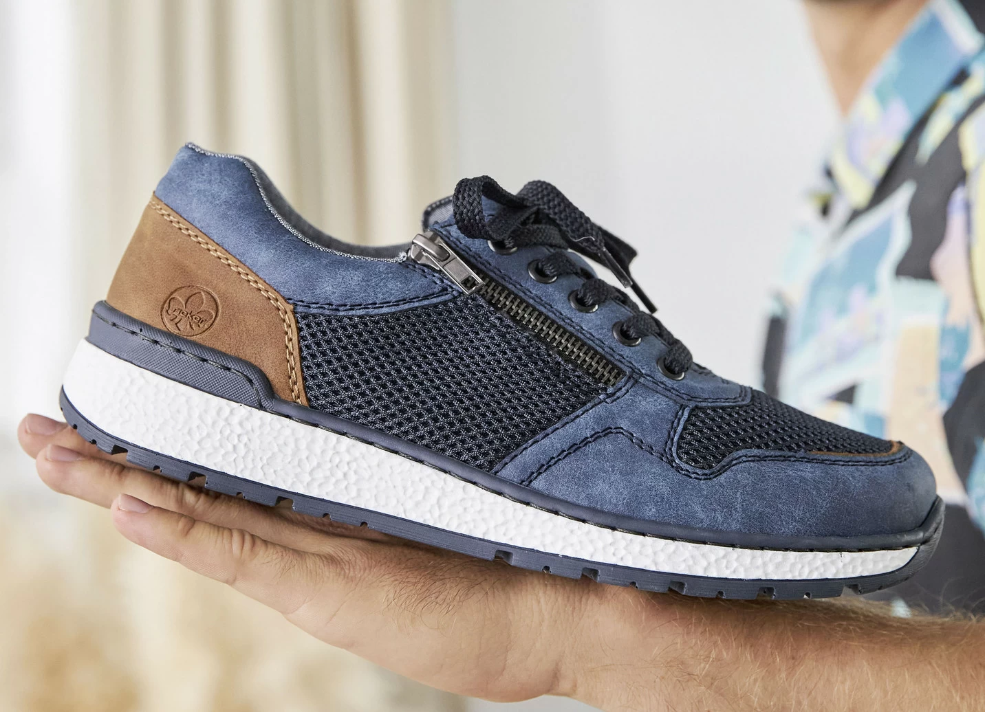 Rieker Sneaker mit seitlichem Reißverschluss