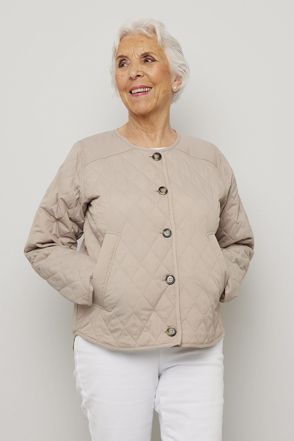 Jakke Karin