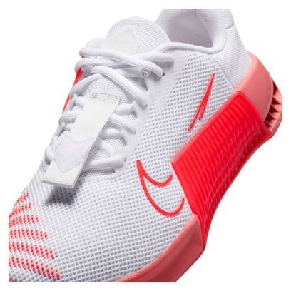 Chaussures Training Nike Metcon 9 Blanc/Rouge Femme