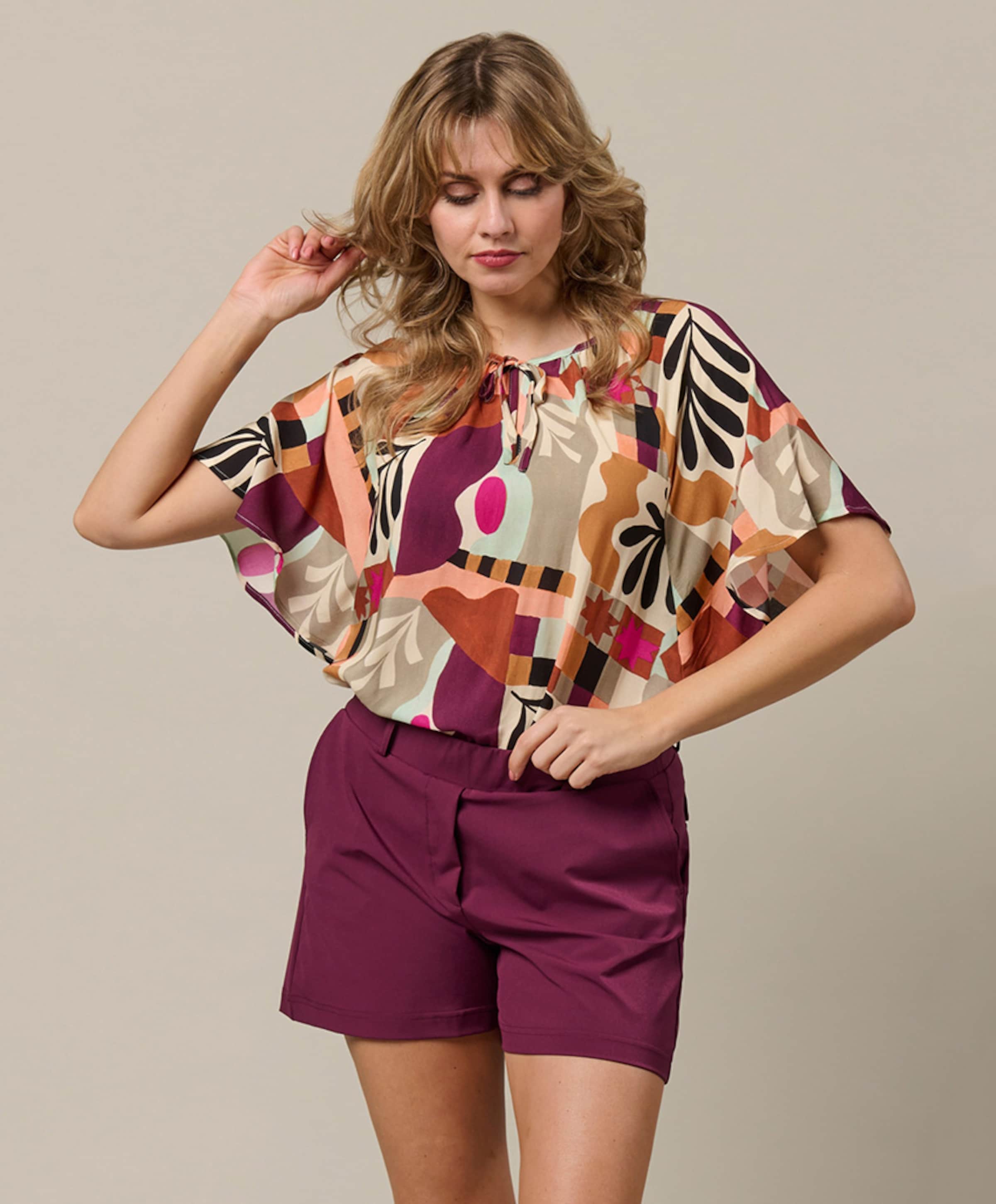 &Co Woman Dames T-shirt multicolor