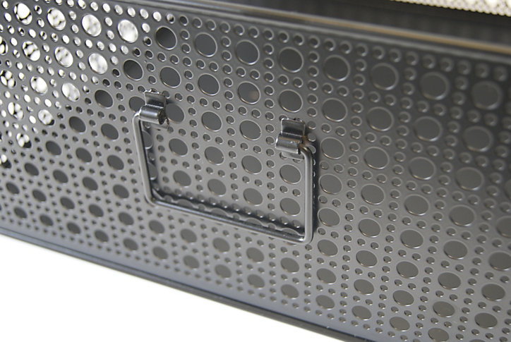Panier rectangulaire en métal motif cannage noir taille L